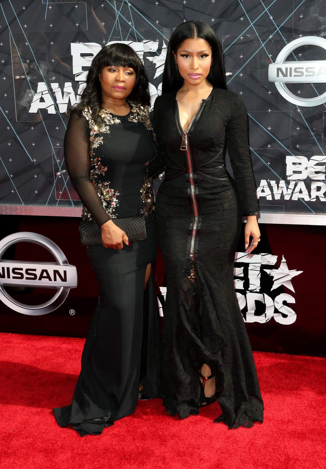 Nicki Minaj's Mom Goes Up On Stage During BET Awards | Food World News