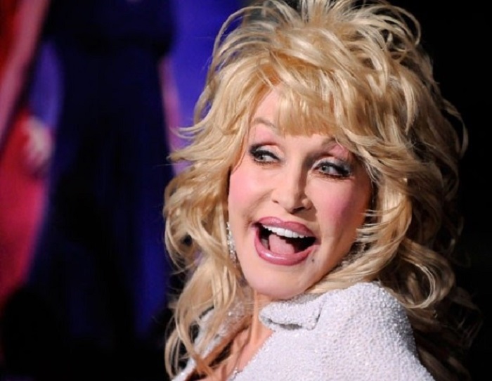 Dolly Parton Car Crash: Country Legend Recuperating at Home, 'Am All ...