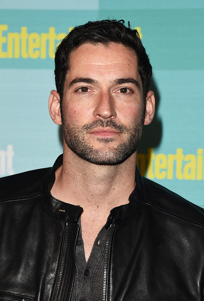 Tom Ellis Proves The Devil Is Irresistible In New 'Lucifer' Teasers ...