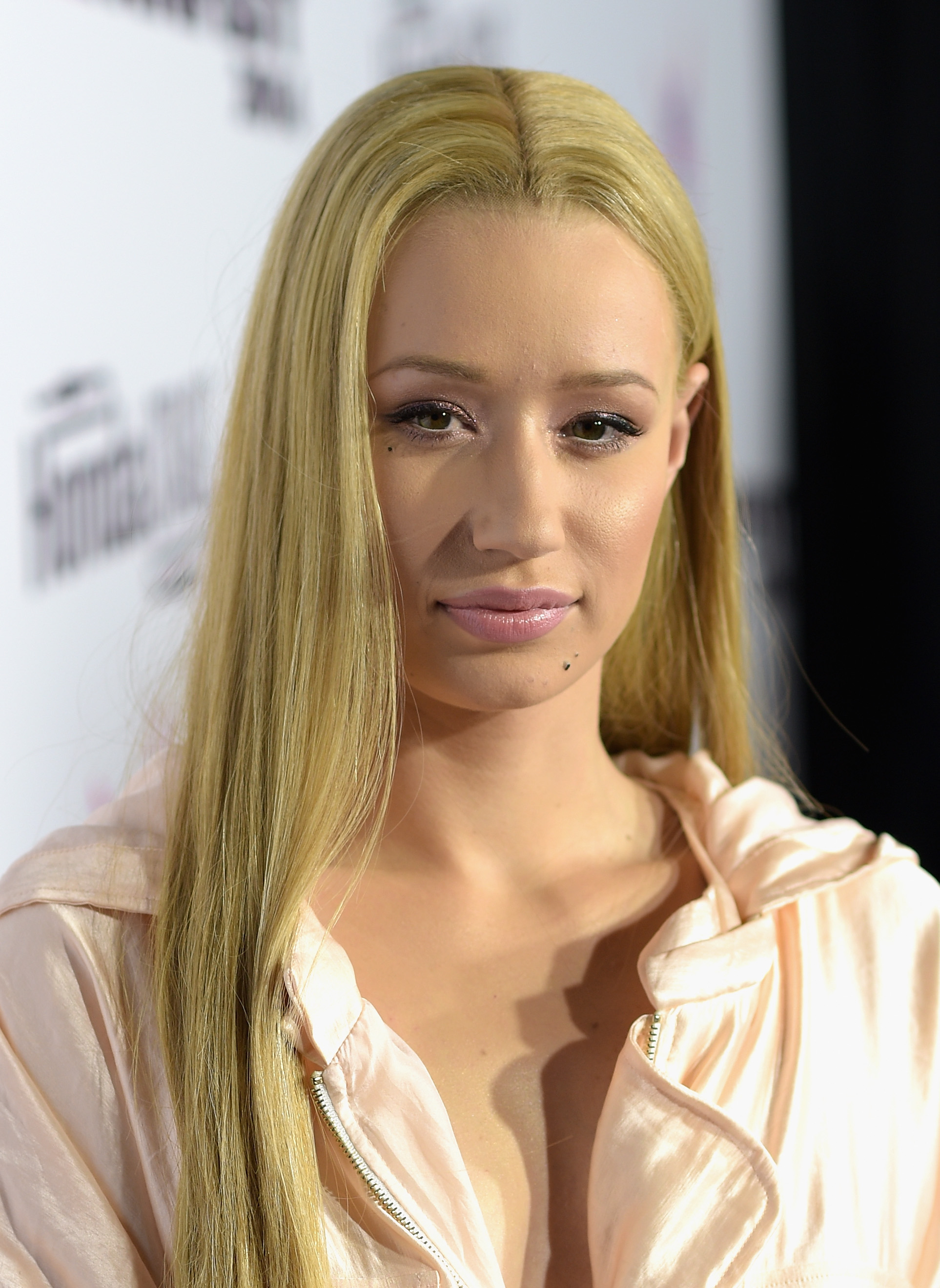 Iggy Azalea Divorce Apparent Husband Files For It Food World News