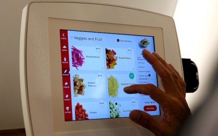 Colombian Fast Food Chain Tries to Turn Branches into an Automated Restaurants