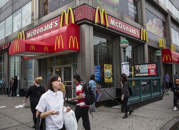 Breakfast Wars: Knowing Who Are The Fast Food Winners And Losers Amid The Pandemic