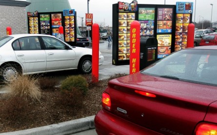 Restaurant Chains Focuses On Drive-Thru Services As A Post-Pandemic Strategy