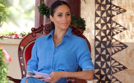 Here's How to Make Meghan Markle's Signature Holiday Cocktail and Favorite Side Dish at Home