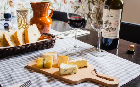 Health Experts Claim That Cheese and Wine Can Boost Brain Function