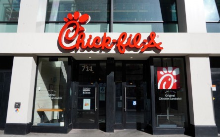Customers claim Chick-Fil-A’s Polynesian Sauce Explodes; Is it Safe to Store pockets of fast food sauces?