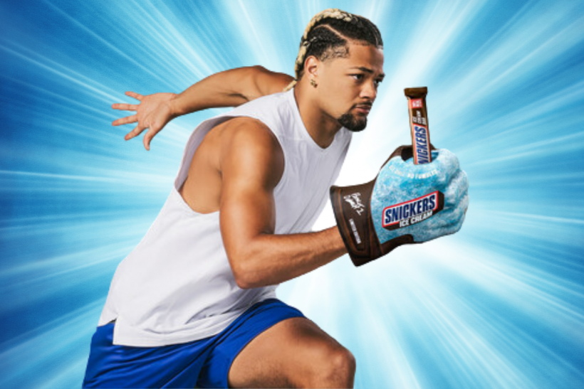 SNICKERS Ice Cream has partnered with coveted wide receiver Rome Odunze to create the SNICKERS Ice Cream Chiller.
