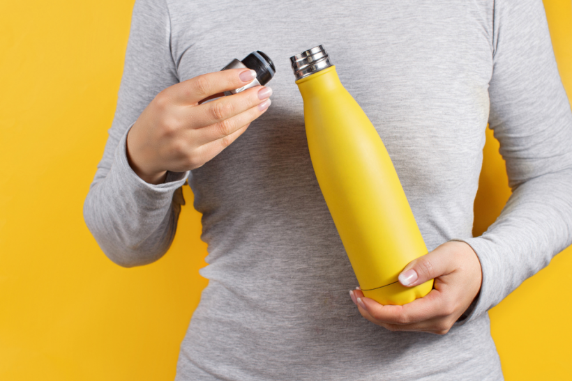 Reusable water bottles made of stainless steel are a great way to avoid microplastic consumption.
