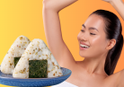 Japanese cooks are making rice balls…with their armpits